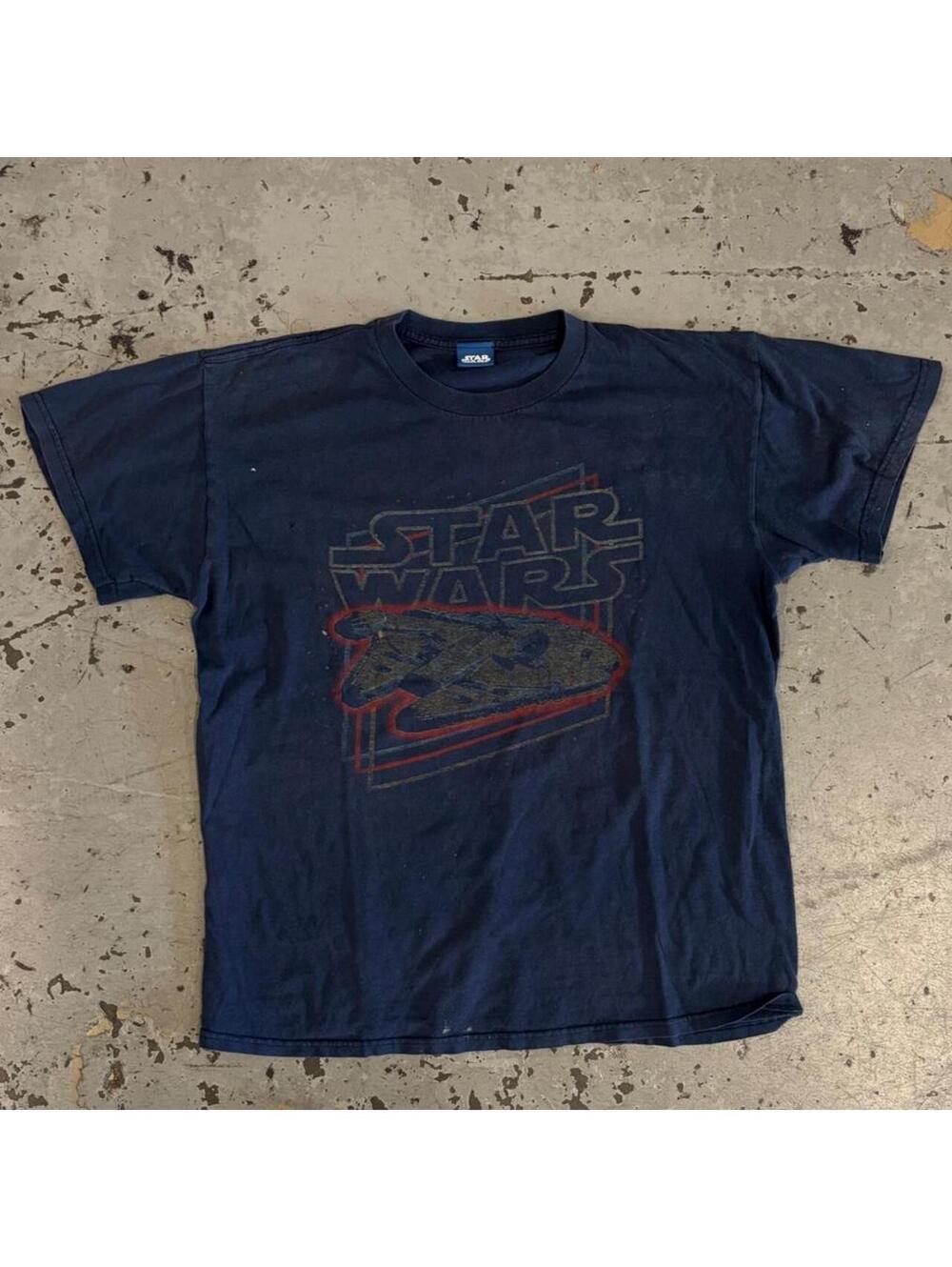 Fire Y2K vintage Star Wars graphic tee.